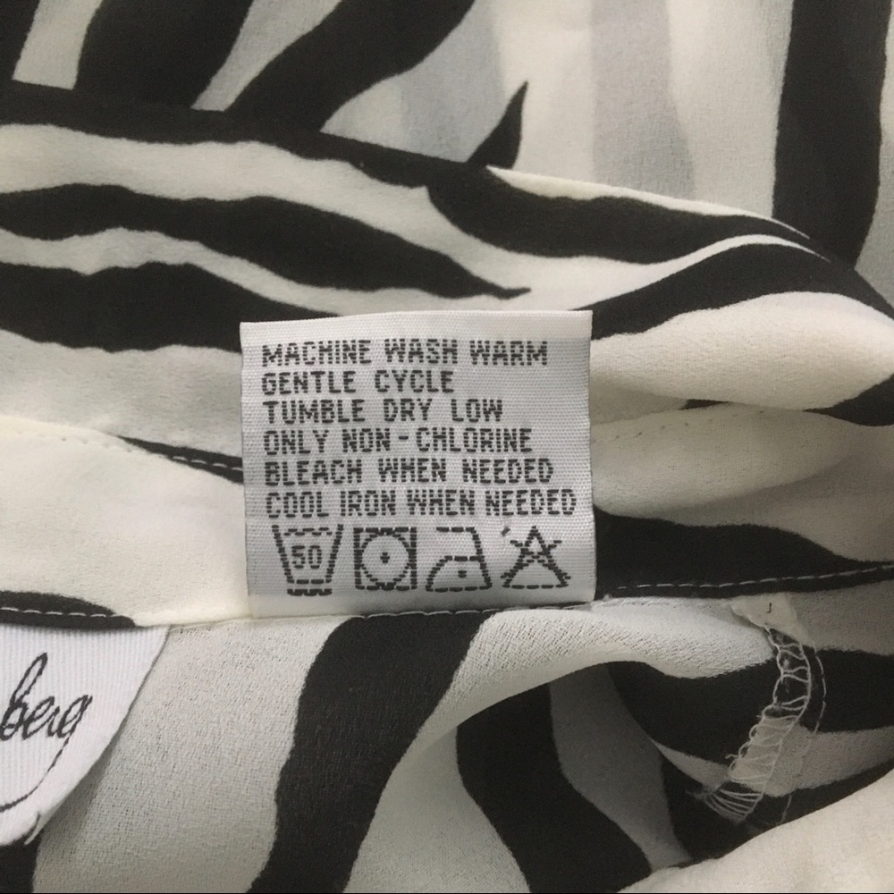 Diane Von Furstenberg Vintage Zebra Print Blouse Women’s Size Medium - Picture 5 of 5